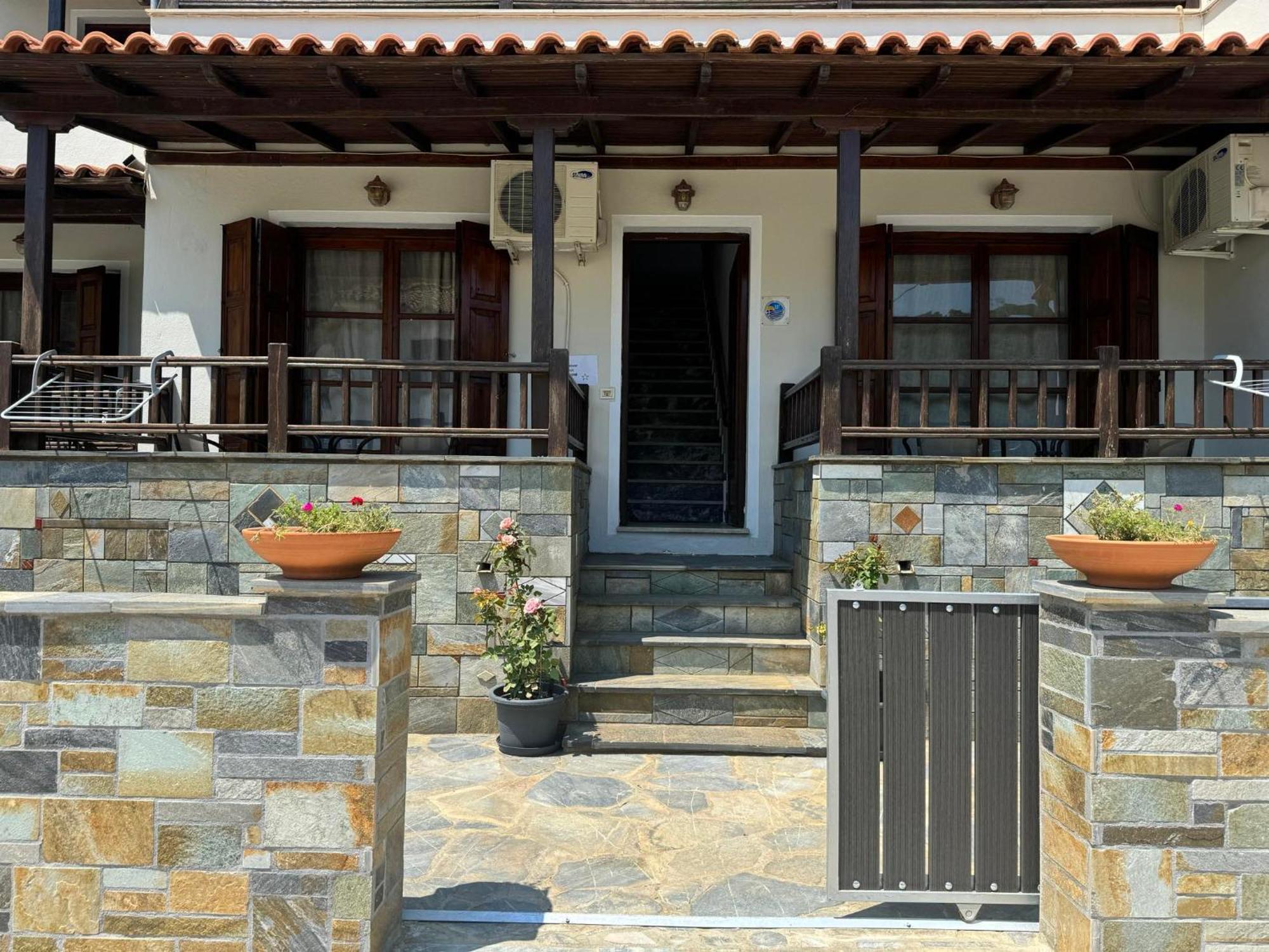 Апартаменты Tanias House Платаньяс Экстерьер фото